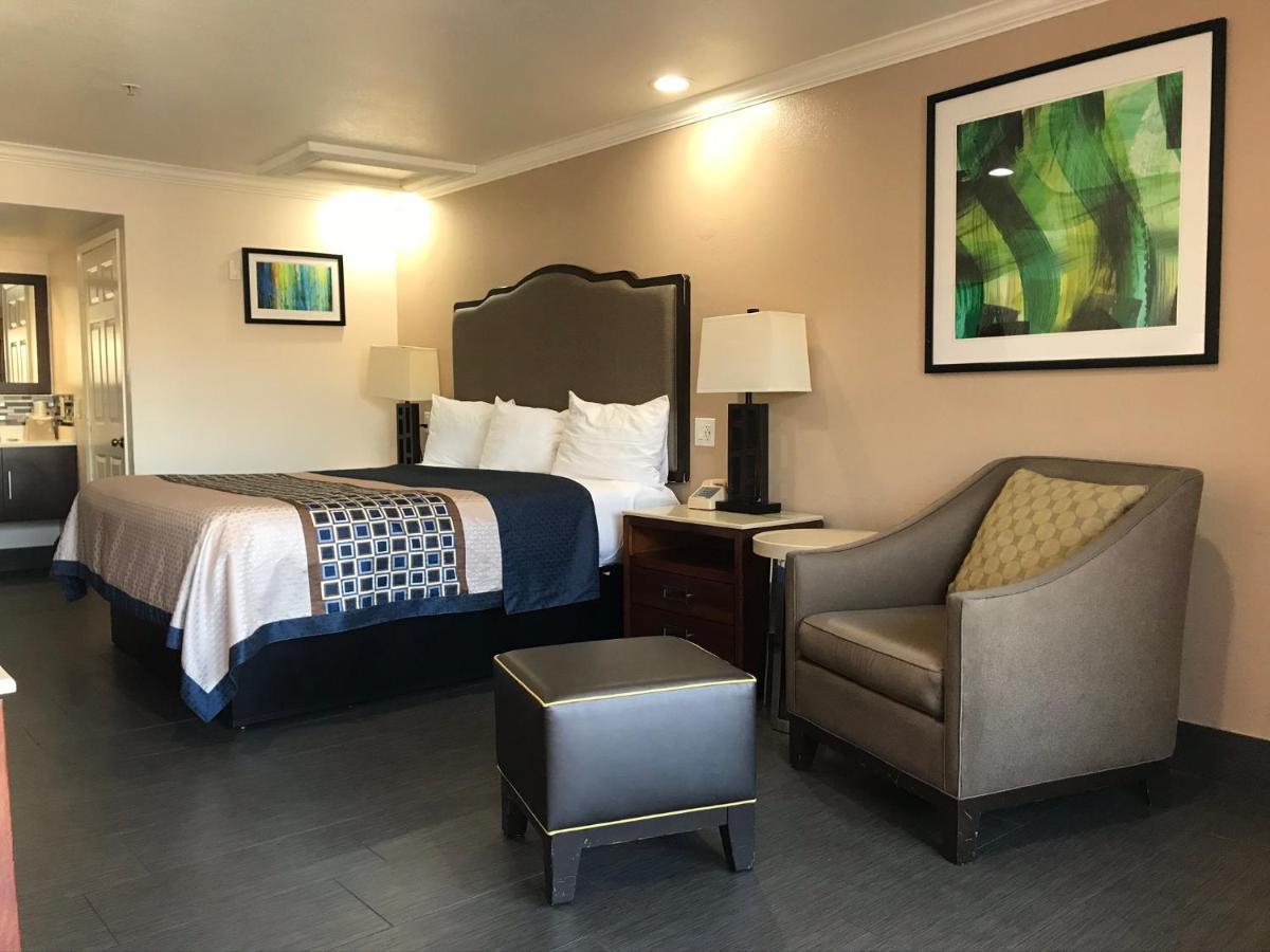 Economy Lax Locanda
