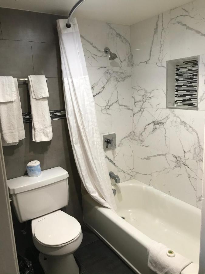 Locanda Economy Lax